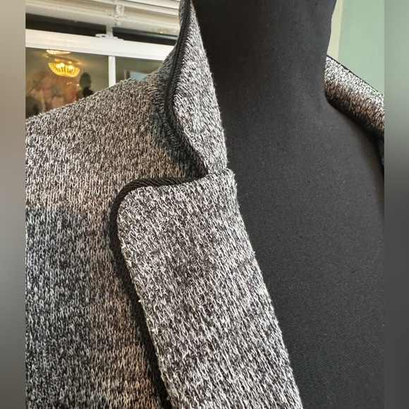 Textured Knit Blazer. Machine wash. Rayon, spandex, polyester. Nonstretch liner - Picture 9 of 11
